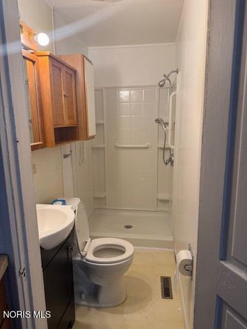 905 Walbridge Avenue, Toledo, OH 43609