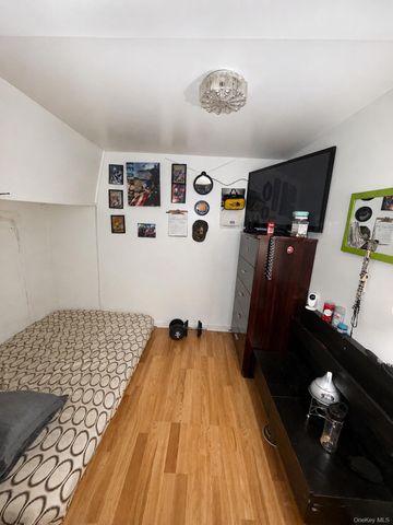 4850 45th Street, Woodside, NY 11377