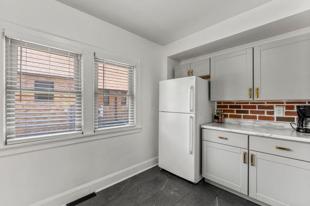 5036 35th Avenue S, Minneapolis, MN 55417