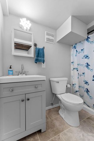 5036 35th Avenue S, Minneapolis, MN 55417