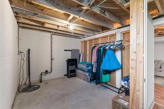 5036 35th Avenue S, Minneapolis, MN 55417