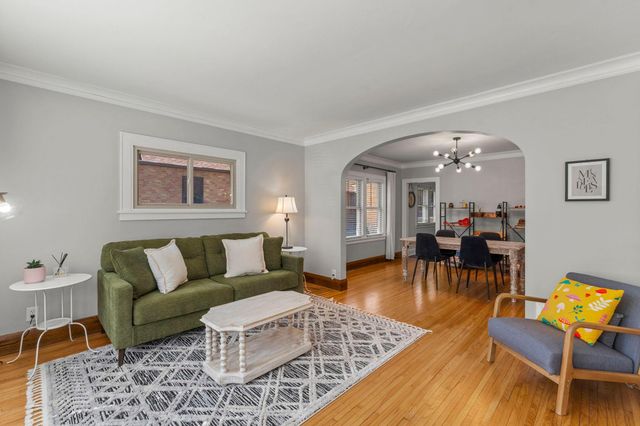5036 35th Avenue S, Minneapolis, MN 55417