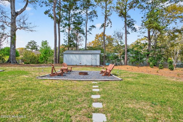 1064 Ward Avenue SW, Calabash, NC 28467