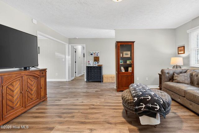1064 Ward Avenue SW, Calabash, NC 28467