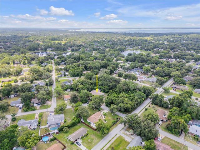 221 DELESPINE DRIVE, Debary, FL 32713