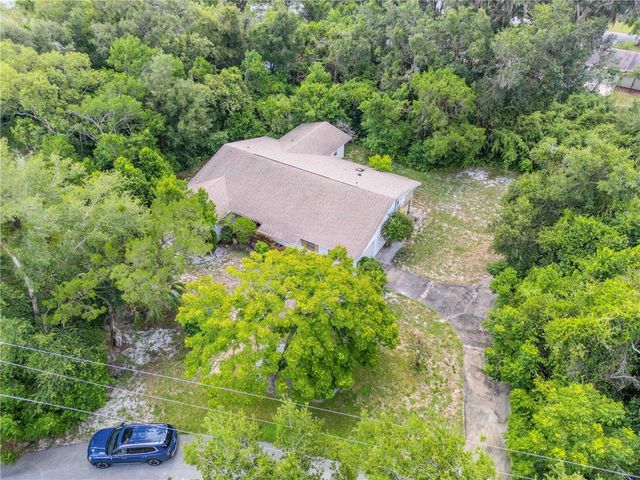 221 DELESPINE DRIVE, Debary, FL 32713