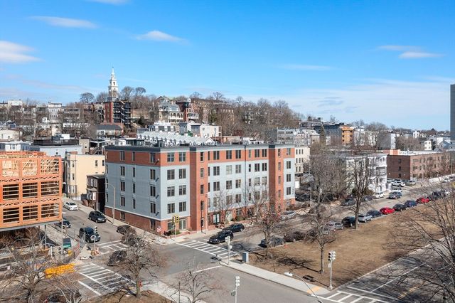 1306 Columbia Road 5C, Boston, MA 02127