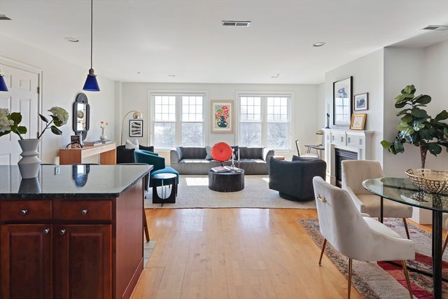 1306 Columbia Road 5C, Boston, MA 02127