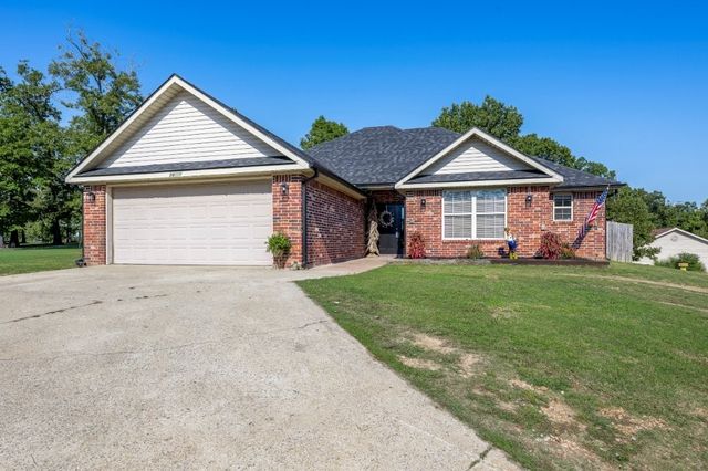 10508 Kays Lane, Rogers, AR 72756