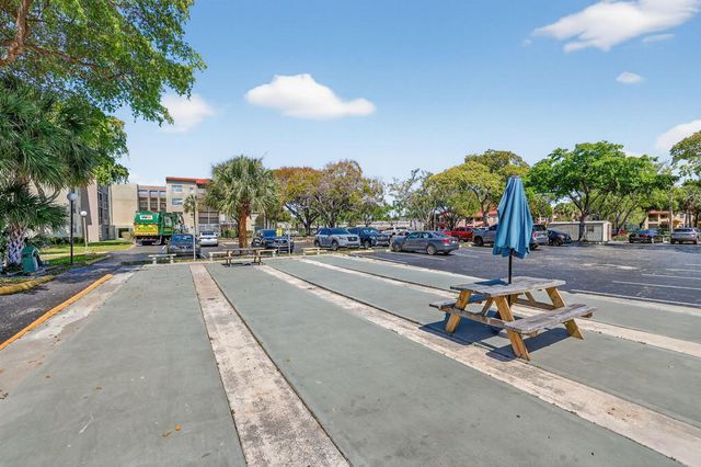 1830 SW 81st Avenue 4107, North Lauderdale, FL 33068