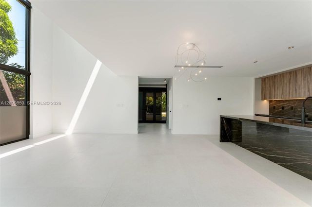 3310 Elizabeth Street, Coconut Grove, FL 33133