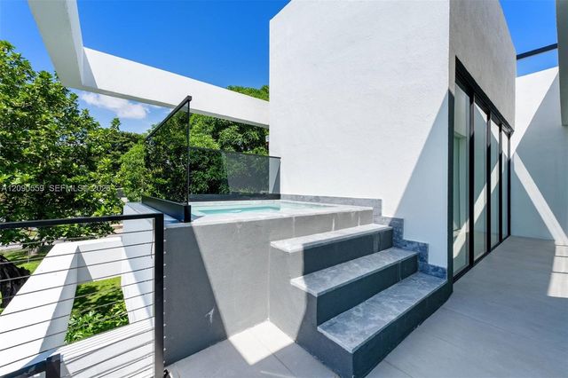 3310 Elizabeth Street, Coconut Grove, FL 33133