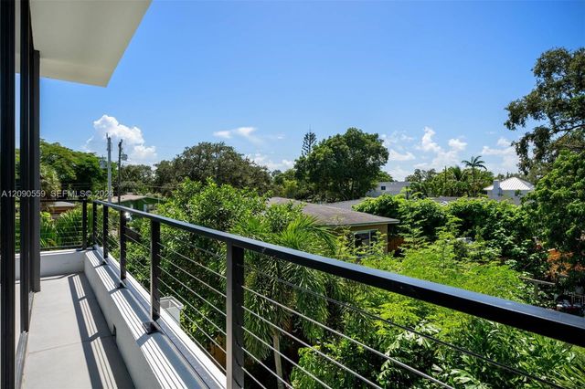 3310 Elizabeth Street, Coconut Grove, FL 33133