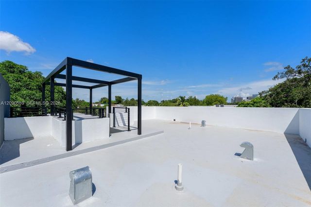 3310 Elizabeth Street, Coconut Grove, FL 33133