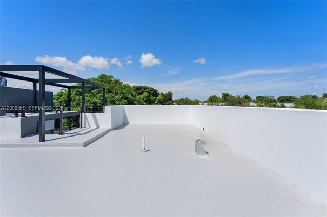 3310 Elizabeth Street, Coconut Grove, FL 33133