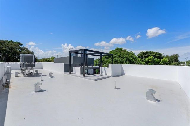 3310 Elizabeth Street, Coconut Grove, FL 33133
