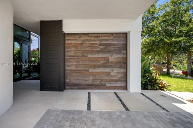 3310 Elizabeth Street, Coconut Grove, FL 33133