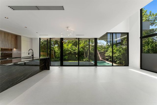 3310 Elizabeth Street, Coconut Grove, FL 33133