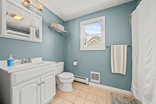 1 Brook Rd, Woburn, MA 01801