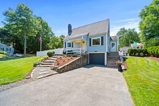 1 Brook Rd, Woburn, MA 01801
