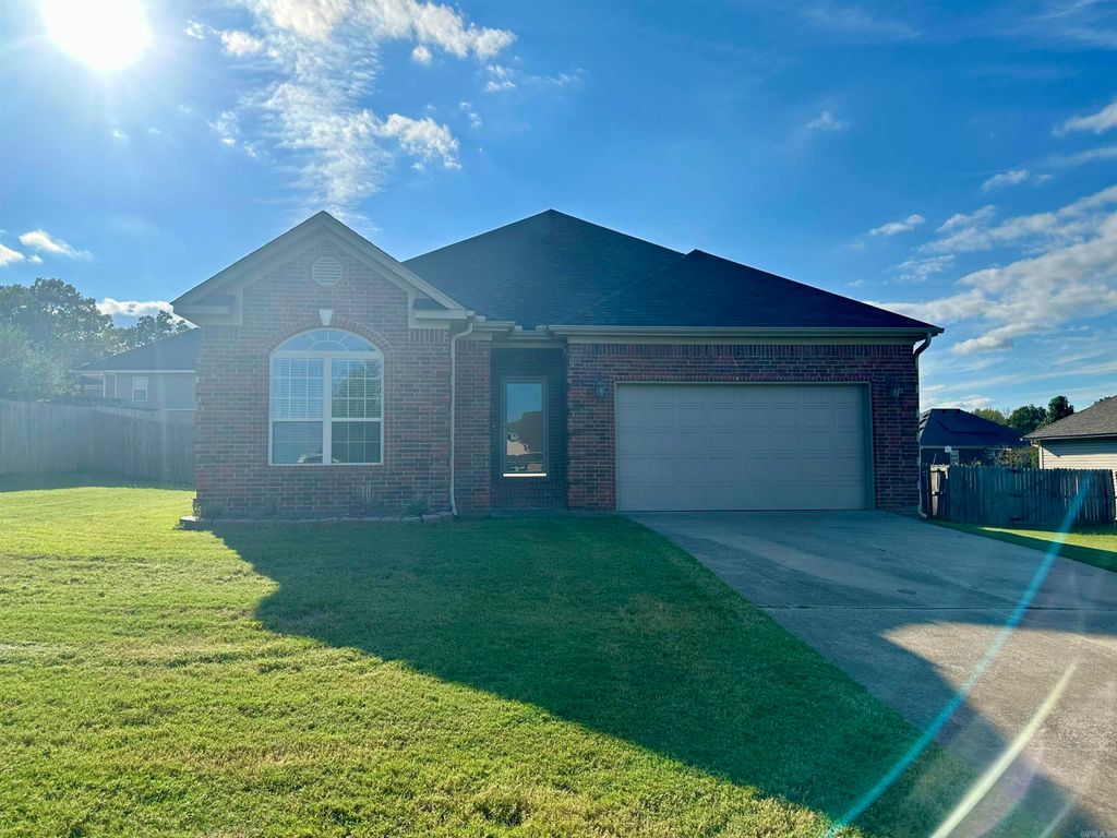 35 Chariot Cove, Austin, AR 72007