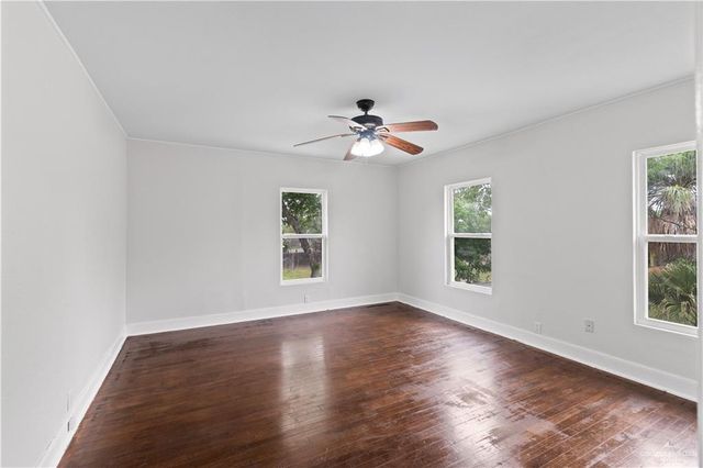 1010 E Pierce Avenue, Harlingen, TX 78550