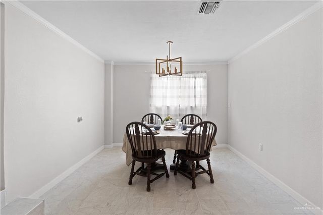 1010 E Pierce Avenue, Harlingen, TX 78550