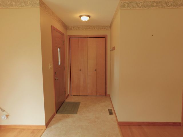 160 Sagamore Pkwy, La Porte, IN 46350