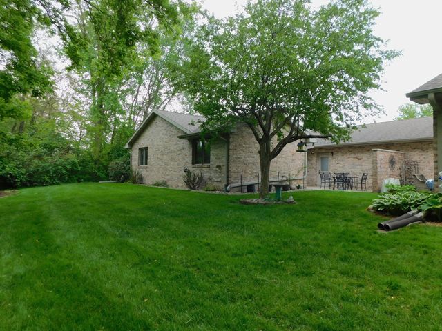 160 Sagamore Pkwy, La Porte, IN 46350