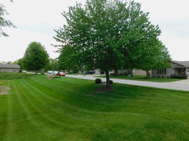 160 Sagamore Pkwy, La Porte, IN 46350