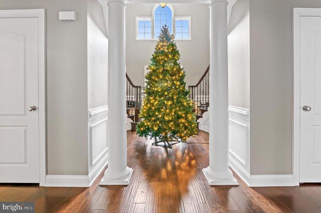 5220 BONNIE BRAE FARM DR, Haymarket, VA 20169