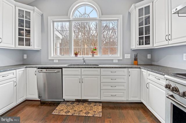 5220 BONNIE BRAE FARM DR, Haymarket, VA 20169