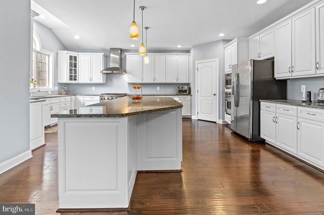 5220 BONNIE BRAE FARM DR, Haymarket, VA 20169