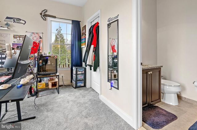 5220 BONNIE BRAE FARM DR, Haymarket, VA 20169