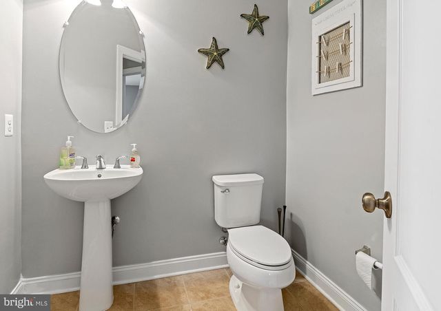 5220 BONNIE BRAE FARM DR, Haymarket, VA 20169