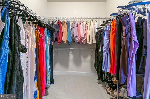 5220 BONNIE BRAE FARM DR, Haymarket, VA 20169