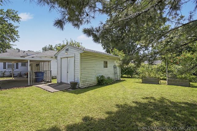 3935 E 35th Street, Tulsa, OK 74135