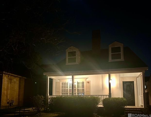 1731 Manor Oak Dr, Baton Rouge, LA 70810