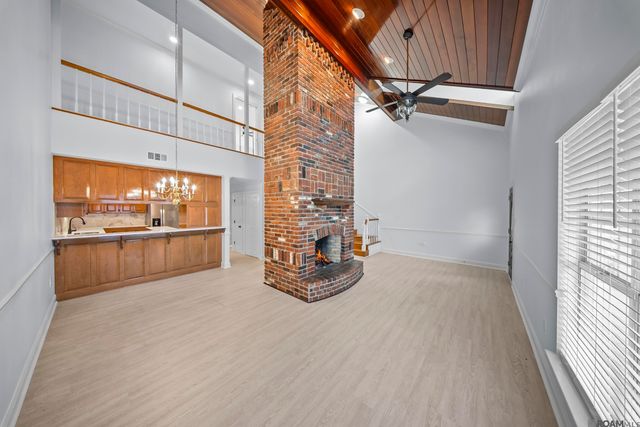 1731 Manor Oak Dr, Baton Rouge, LA 70810