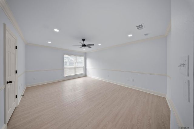 1731 Manor Oak Dr, Baton Rouge, LA 70810