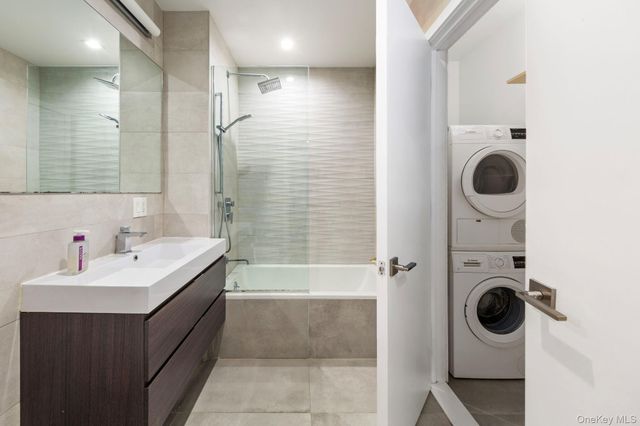 311 Hart Street 1B, Brooklyn, NY 11206