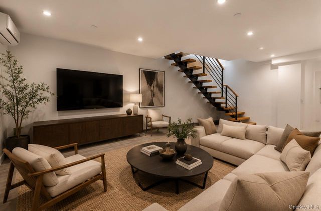 311 Hart Street 1B, Brooklyn, NY 11206
