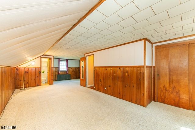 488 Grove St, Clifton City, NJ 07013