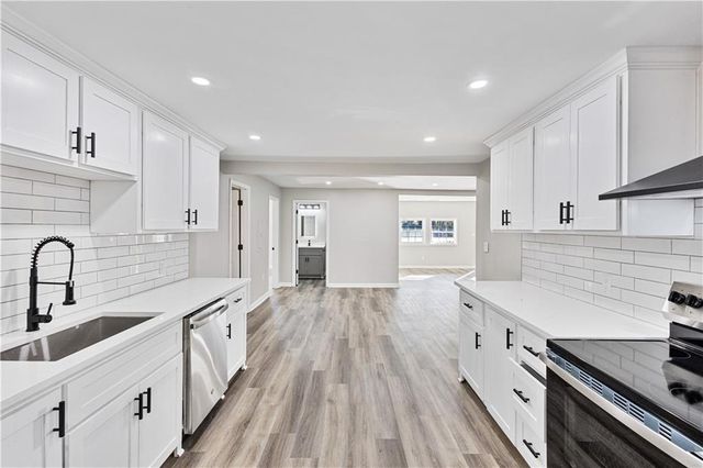 1794 Blossom Lane, Austell, GA 30168