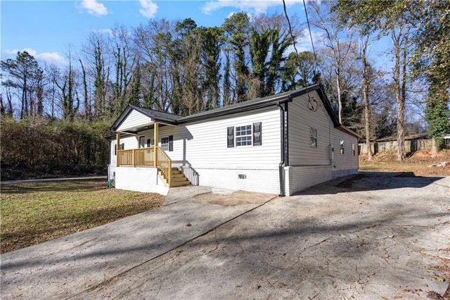 1794 Blossom Lane, Austell, GA 30168