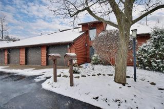 25818 Fairmount Boulevard, Beachwood, OH 44122
