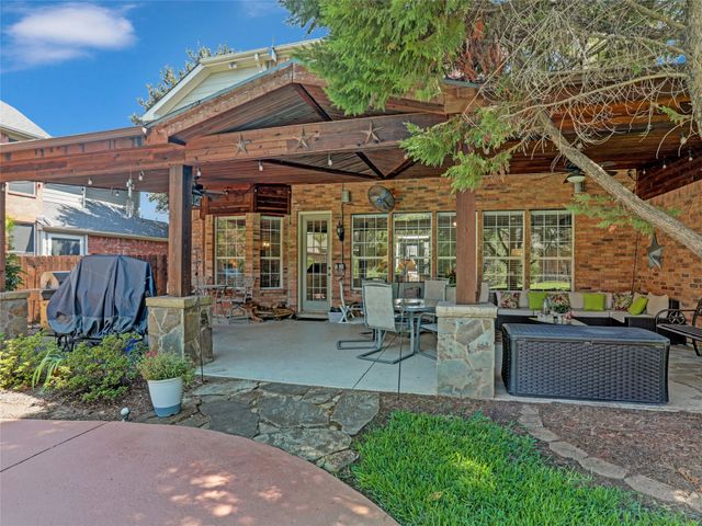 2017 Country Brook Lane, Allen, TX 75002