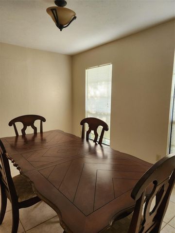 527 Tara Plantation Drive, Richmond, TX 77469