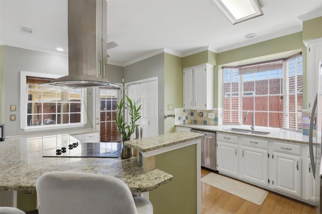 2114 Gentryside Drive, Houston, TX 77077