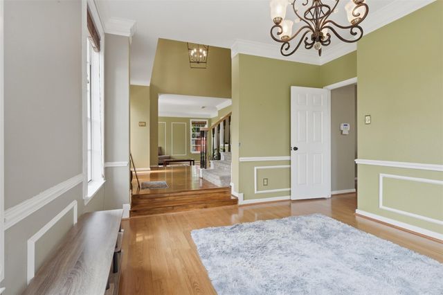 2114 Gentryside Drive, Houston, TX 77077